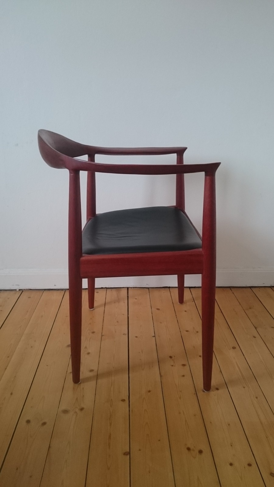 Stol – kopia av Wegner's The Chair